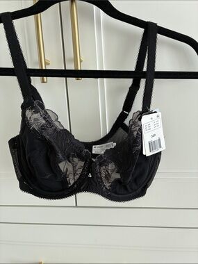 Wacoal Black Lace Underwire Bra - 32D